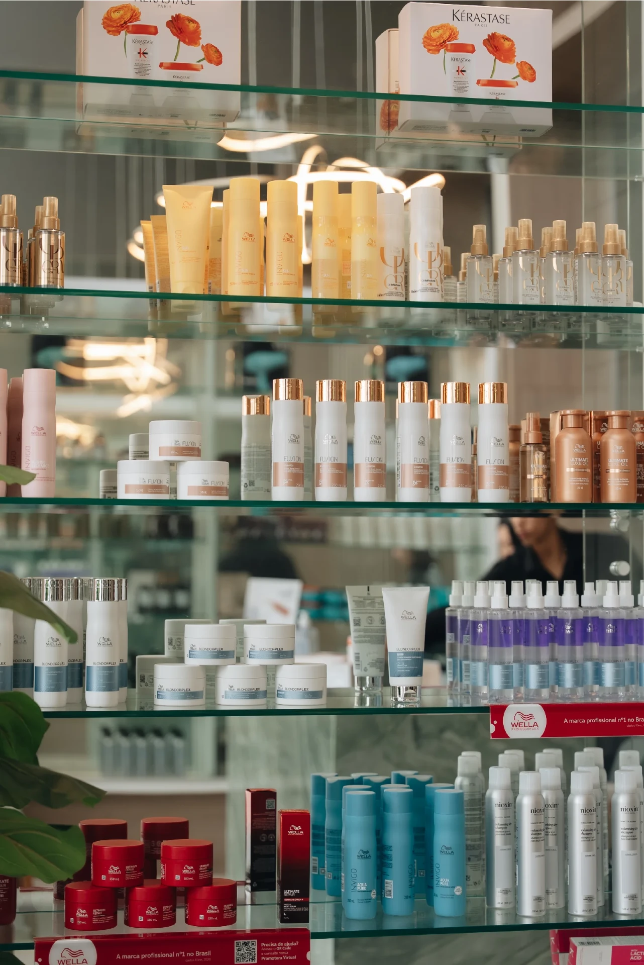 Vitrine de produtos profissionais do Studio Jhony Torquato